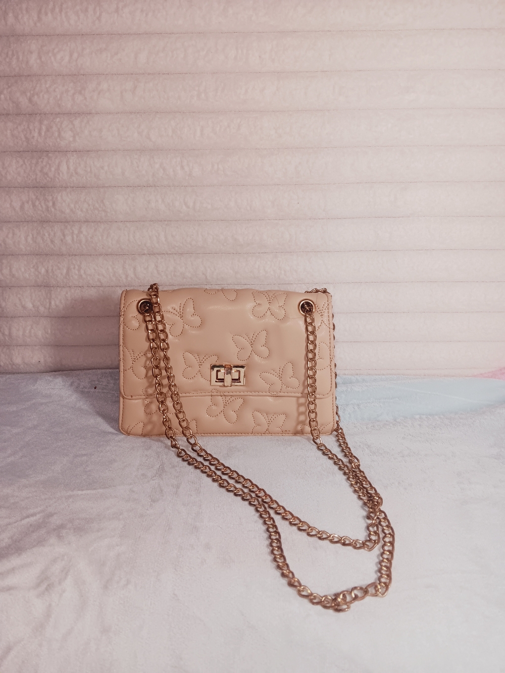 Beige Quilted Butterfly Chain Crossbody Bag